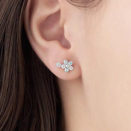 カナルヨンドシー Canal 4℃ カナル4℃ ピアス シルバー Spring Limited 春 ネモフィラ 蝶 ブルートパーズ キュービックジルコニア レディースの画像