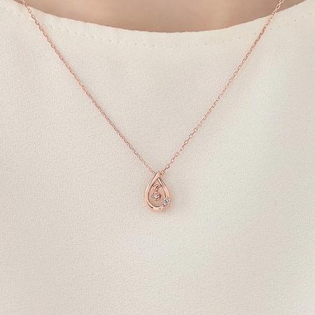 【美品匿名配送】4℃ ヨンドシー K10 ダイヤ しずく ネックレス シルバー 4℃（ヨンドシー） ネックレス シルバー しずく シンプル ダイヤモンド