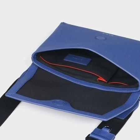 Paul Smith（ポール・スミス） ショルダーバッグ クラシックエンボス