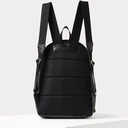 ヴィヴィアンウエストウッド Vivienne Westwood デイパック タグ 