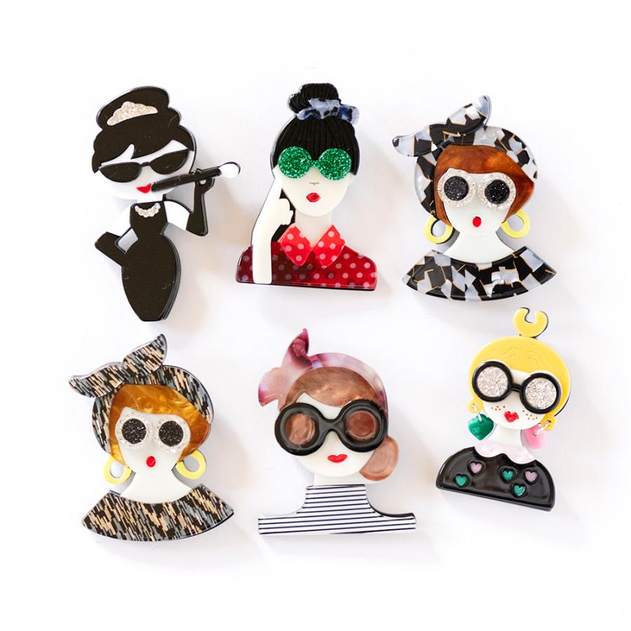 toboko出品 mina perhonenTAMA ブローチ 2個セット toboko出品 mina perhonenTAMA ブローチ 2個セット ミナ