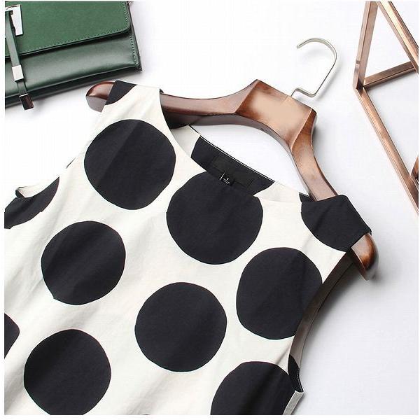 ブラックドット柄ノースリーブワンピース S リボン付き♪ドット柄のVネックノースリーブワンピース