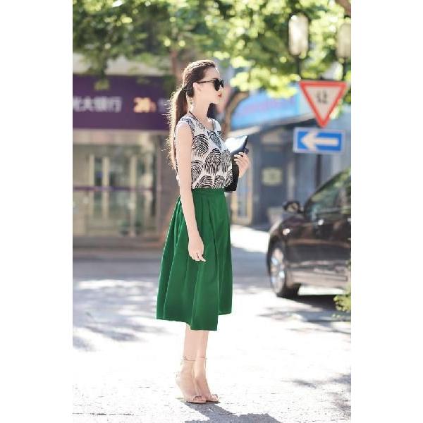 膝下スカート/グリーン/タック/ミモレ丈フレアスカート/通勤/XS〜XL  