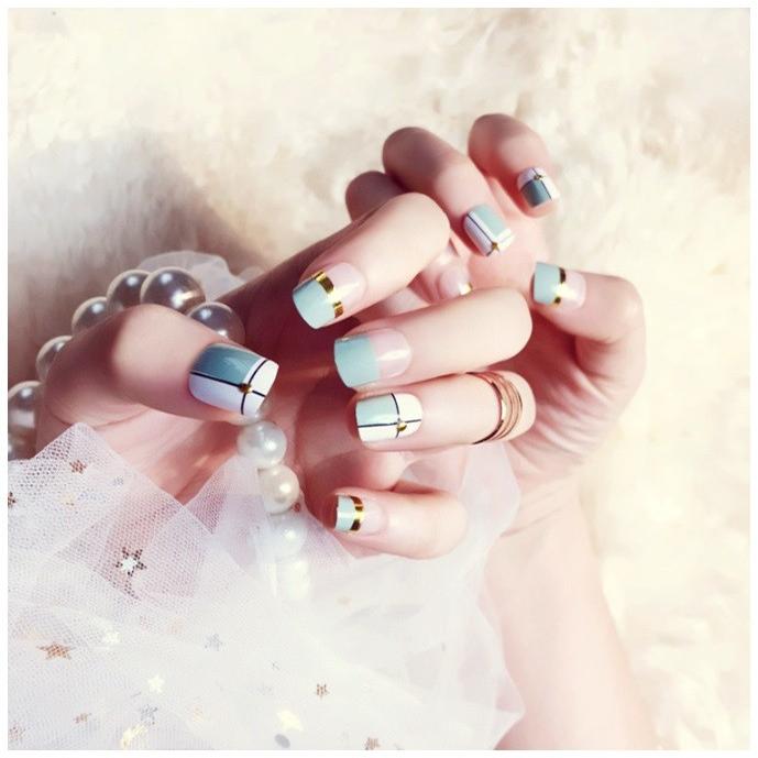 ネイルチップ つけ爪 付け爪 つけ方簡単 つめ ネイル デコネイルコレクション シール 人気 ハロウィン 毎日変身 母の日 Tzb4 Tzb4 Parisrose 通販 Yahoo ショッピング