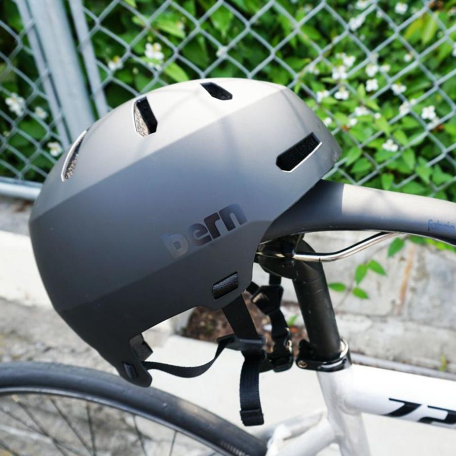 bern 【日本正規品】 バーン ヘルメット Macon 2.0 Matte Sand