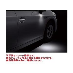 TOYOTA（トヨタ）純正 ウェルカムライト 運転席・助手席 08526-47040