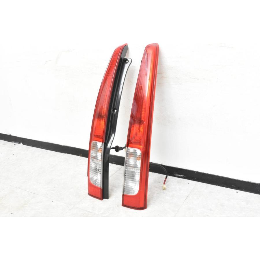 ダイハツ ムーヴ L175S 前期 純正テール 左右セット ダイハツ（DAIHATSU） 【良好品】ダイハツ L175S ムーヴ 前期 純正