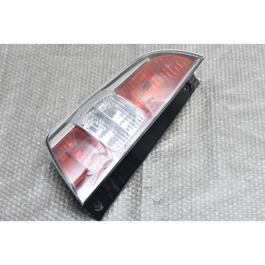 トヨタ（TOYOTA） 【美品】トヨタ KGC10 KGC15 QNC10 パッソ 前期純正