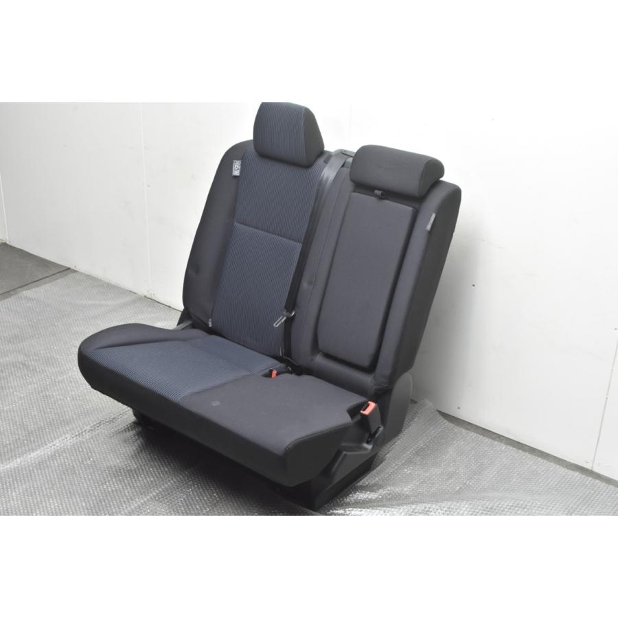 トヨタ（TOYOTA） 【ヘッドレスト付属 セカンドシート】トヨタ 80 ノア
