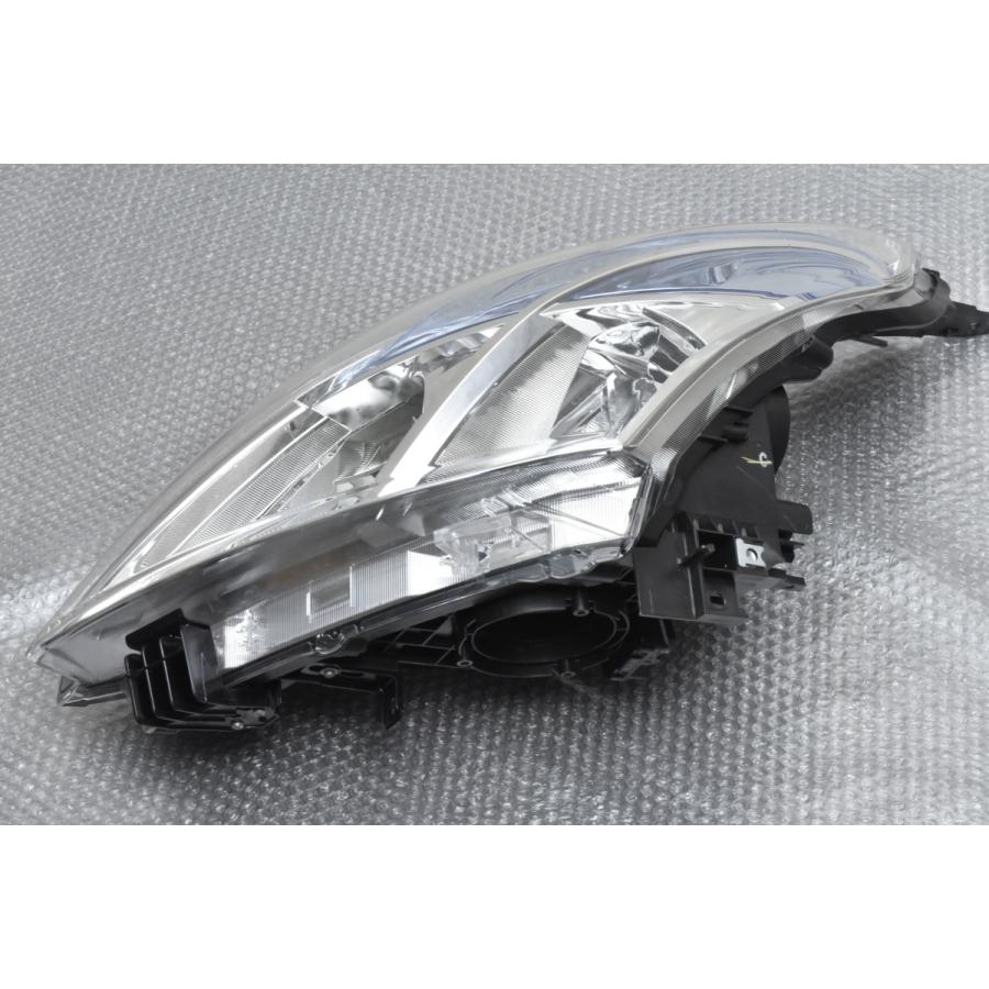 日産（NISSAN） 【レンズ面きれい 割れなし】ニッサン J32 ティアナ
