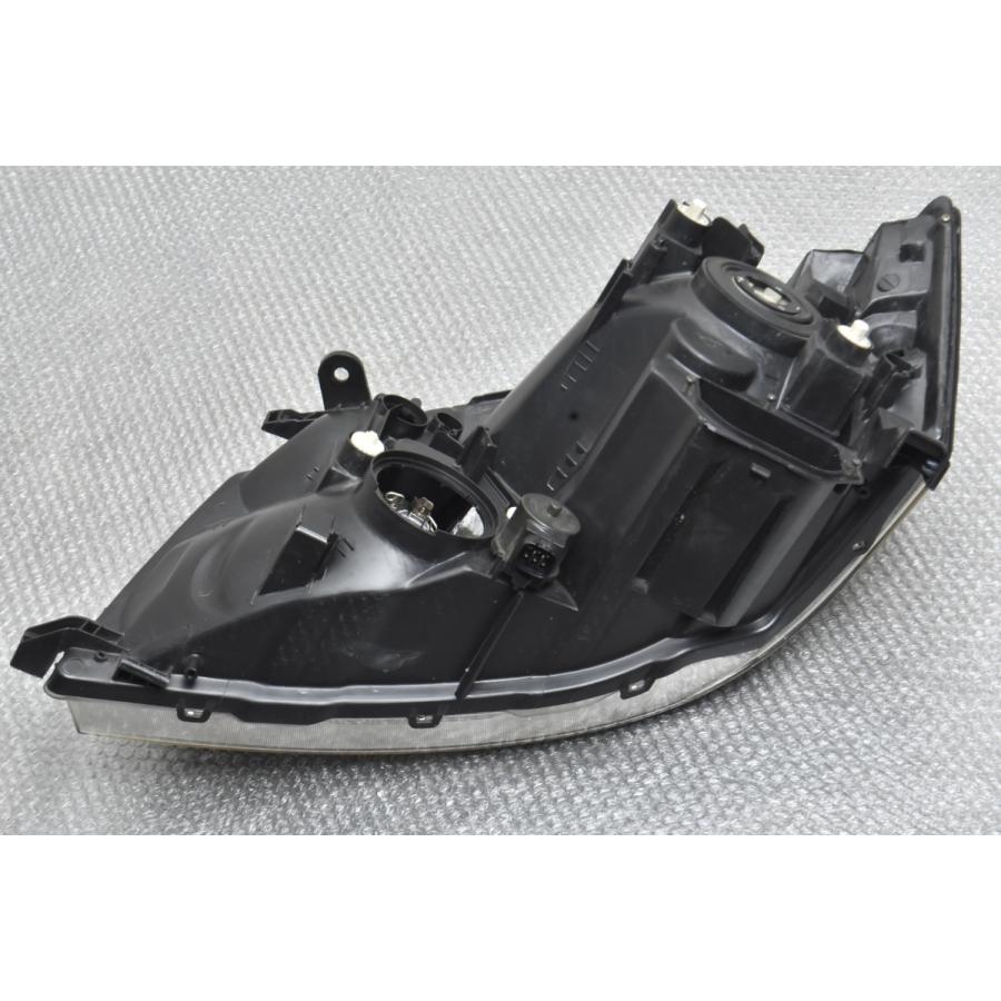 割れ・破損なし 右側】トヨタ 10 アルファード 前期 純正 ヘッドライト