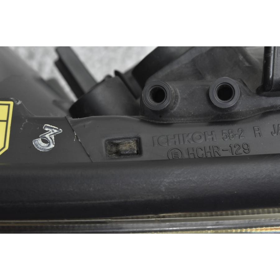 割れ・破損なし 右側】トヨタ 10 アルファード 前期 純正 ヘッドライト