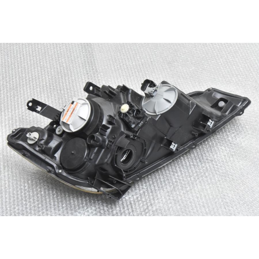 ホンダ（HONDA） 【割れなし 左側】ホンダ RK型 ステップワゴン 前期