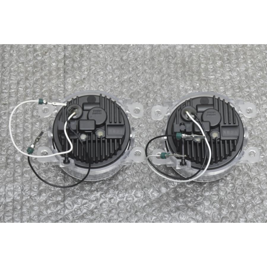 点灯確認済み】【純正オプションパーツ】フィアット 現行 パンダ LED