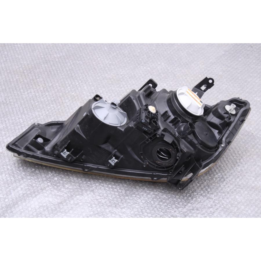 ホンダ（HONDA） 【割れ・破損なし】ホンダ RK型 ステップワゴン 前期