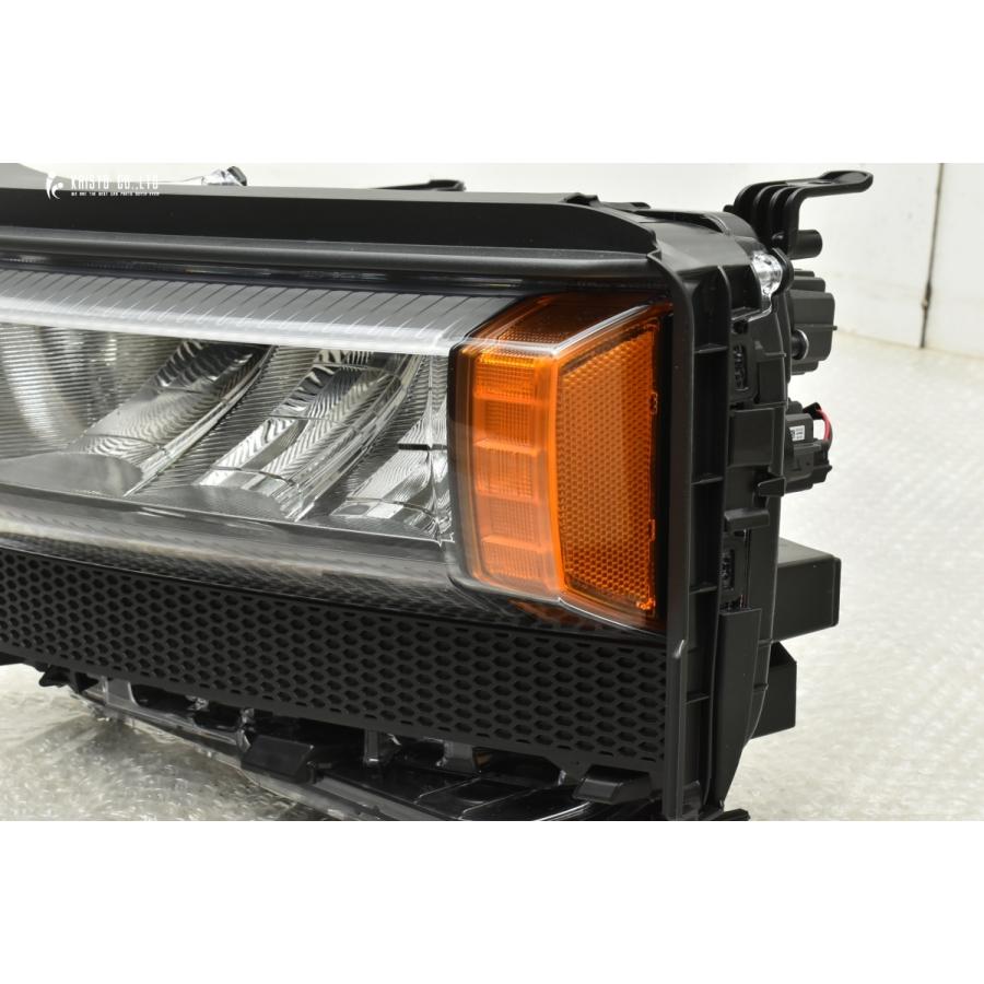 新車外し 美品】トヨタ ランドクルーザー250 VX 純正 LED ヘッド 新車外し 美品】トヨタ ランドクルーザー250 VX 純正 LED ヘッド