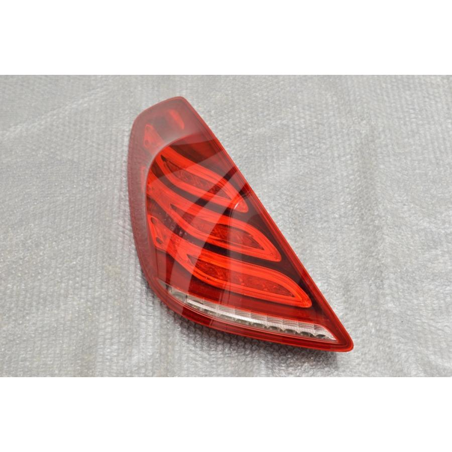 正規品】メルセデス ベンツ W222 Sクラス 前期 純正 左右 テールライト 