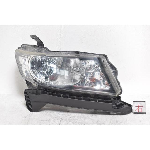フリード フリードスパイク DBA-GB3 右ヘッドランプASSY : パーツ