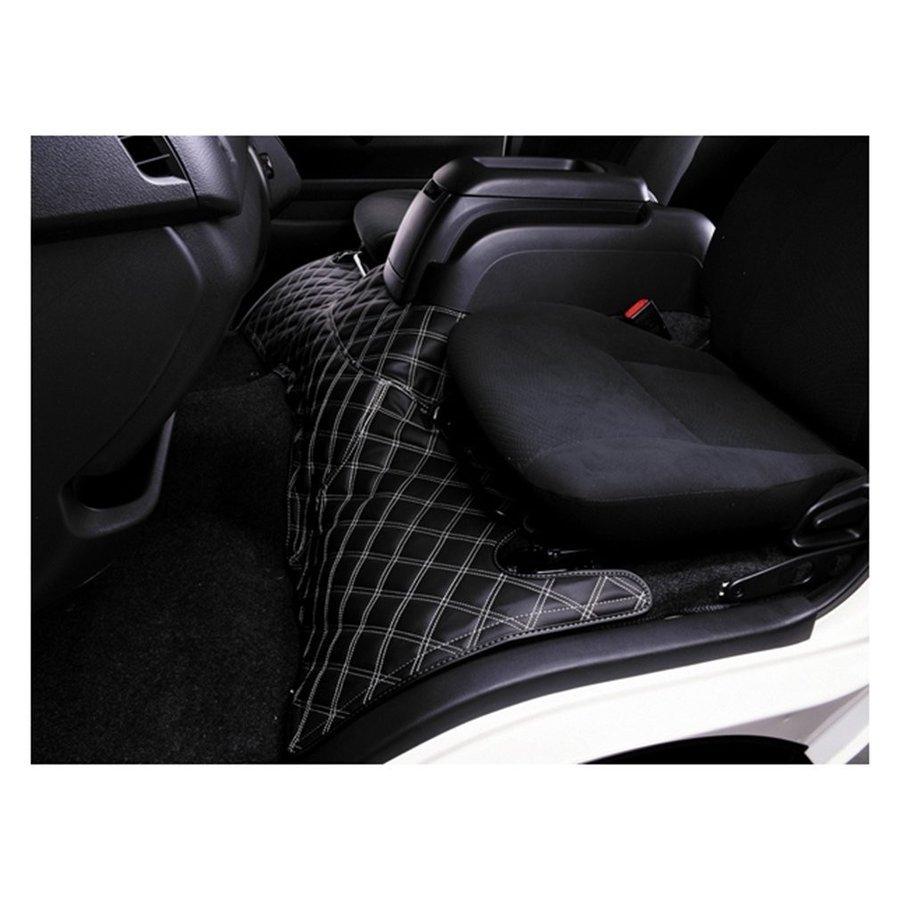 デッキカバー ハイエース0系 ワイド フロント エンジンカバー ブラックレザー ホワイトステッチ ダイヤキルト加工bmh011wl 株式会社 パーツエアロ 通販 Yahoo ショッピング