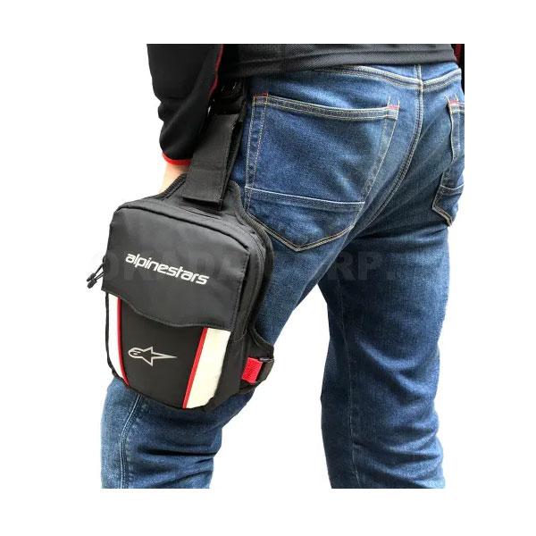 【4月24日出荷】alpinestars アルパインスターズ ACCESS THIGH バッグ  132 BLACK RED WHITE ALP8059175362361の画像