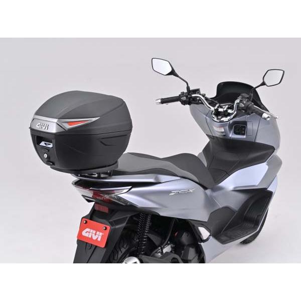 みー☆品です DAYTONA（デイトナ） リアボックス GIVI C30NT TECH未塗装ブラック