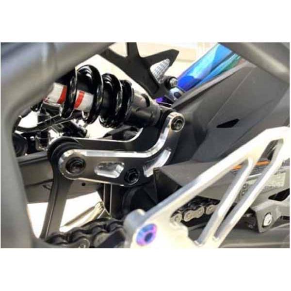 6月9日出荷】BEET ニンジャ ZX-4R/ZX-4RR スポーツリンクプレート