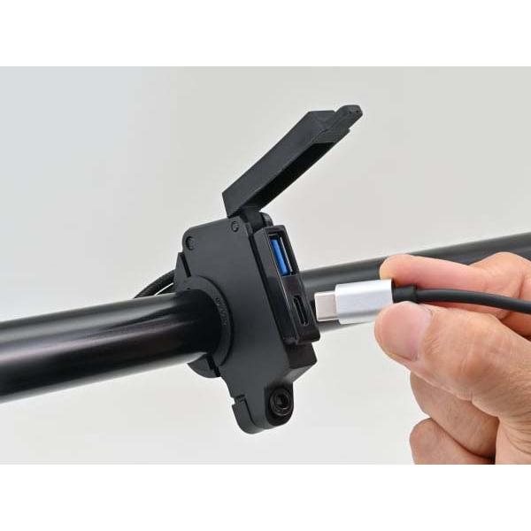p様発注分 Amazon | デイトナ(Daytona) バイク USB電源 防水 USB-A+USB-C QC3.0