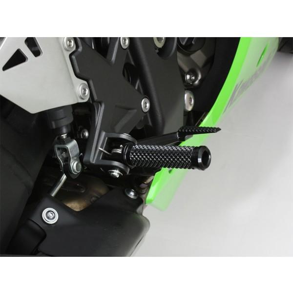 【5月8日出荷】ハリケーン CB1300SF/SB・ハヤブサ1300・ZX-10R他用　ステップバーTYPE[ブラックアルマイト]　HF5131B_1