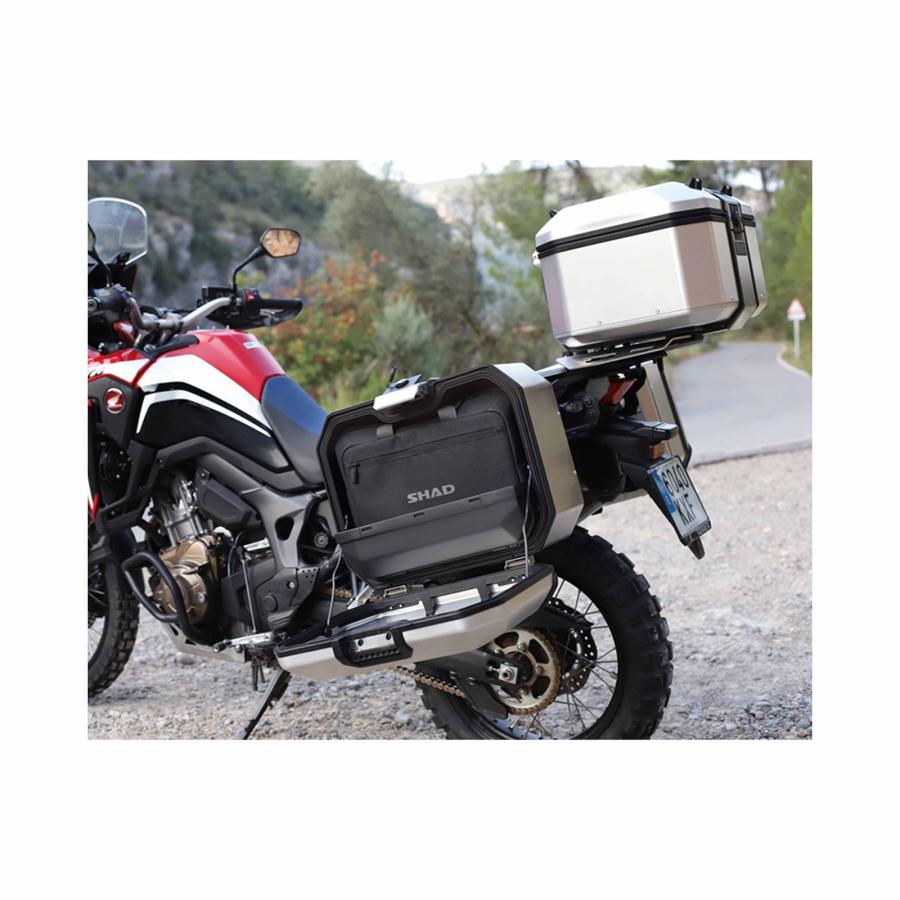 SHAD(シャッド) 【セット品】TR47 TERRA サイドケース 左右セット  バイク パニア・サイドケース・サイドボックス |  | 07