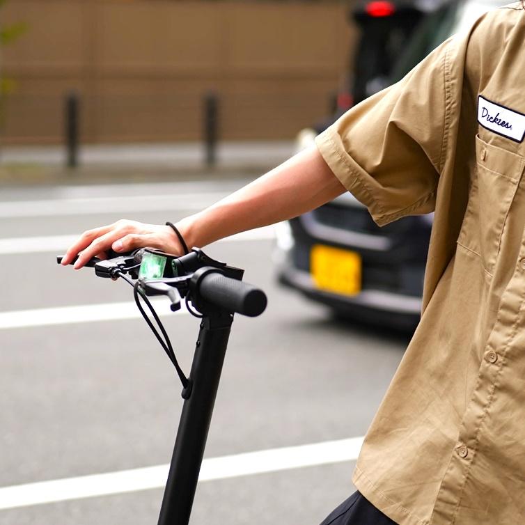 大阪万博 採用モデル eXs(エクス) 電動キックボード eXs 1 TKG 大阪万博 採用モデル eXs(エクス) 電動キックボード eXs 1 TKG