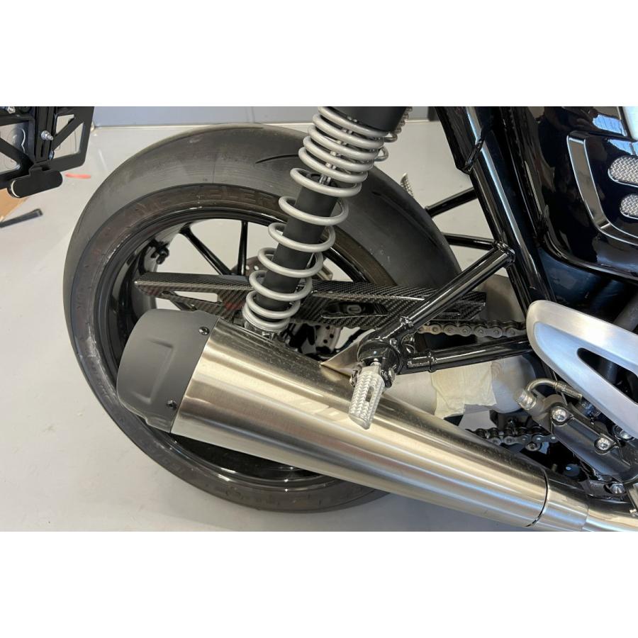 SPEEDRA チェーンガード ドライカーボン 平織り/艶あり Speed Twin1200 CTR0404PG バイクの画像