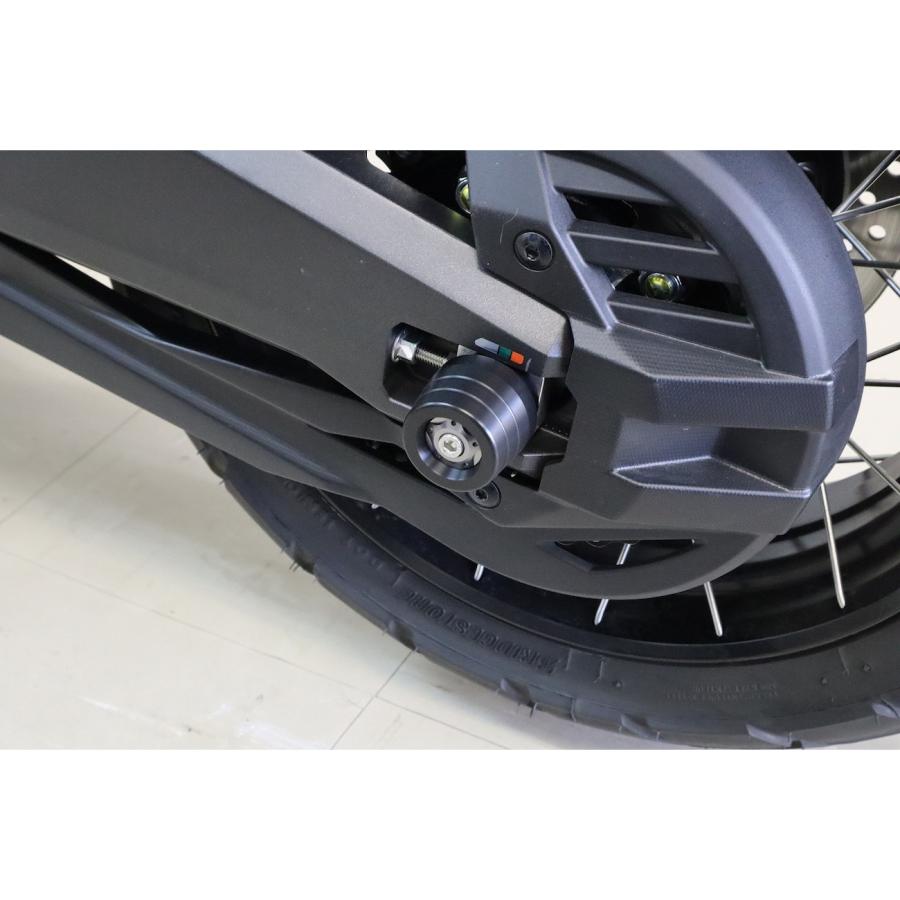 SPEEDRA リアアクスルスライダー X-ADV チタン AASHO06RTM バイク 外装 スライダー・ガードの画像