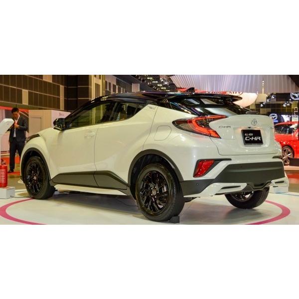 トヨタ（TOYOTA） C-HR 海外純正 輸出仕様 NGX50 ZYX10 TOYOTA リア