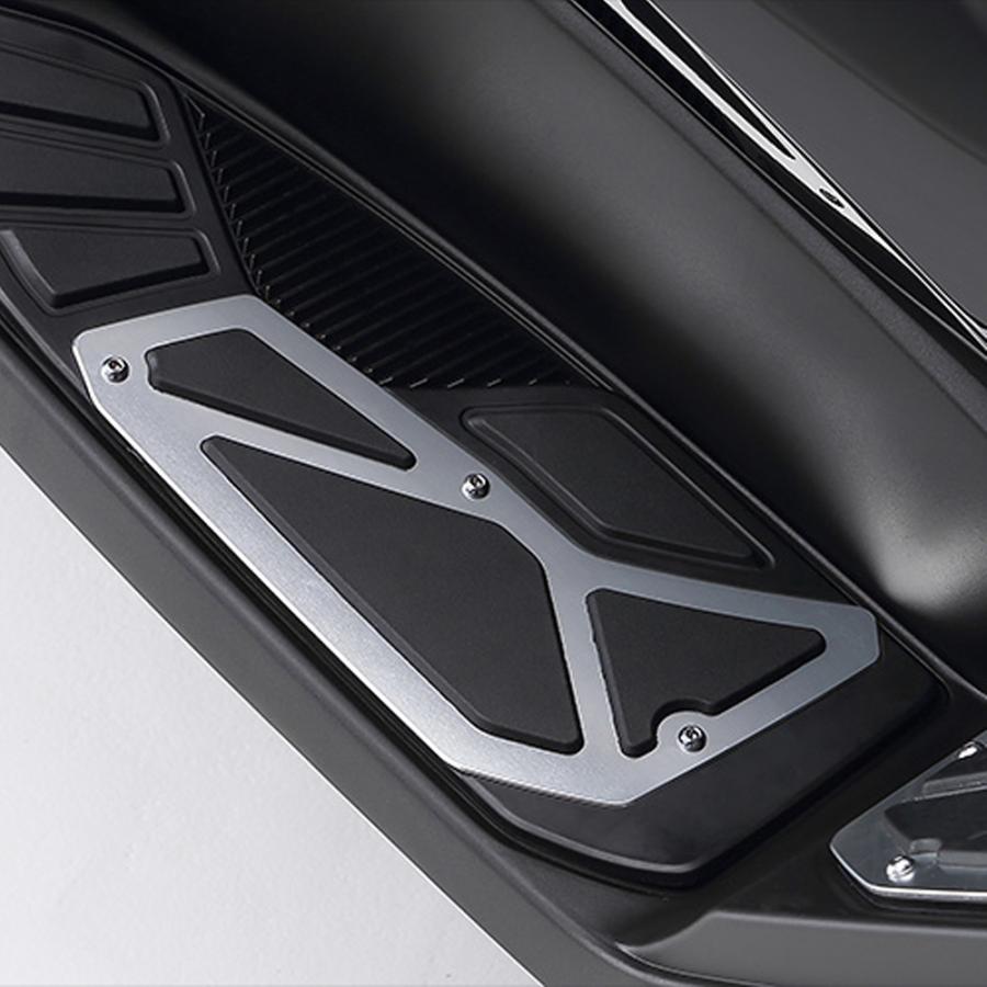 ヤマハ発動機 21'〜 NMAX ABS 海外 ヤマハ 純正 フートパネル フロア