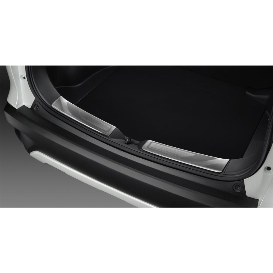 トヨタ（TOYOTA） COROLLA CROSS トヨタ純正 バックドア カーゴエリア