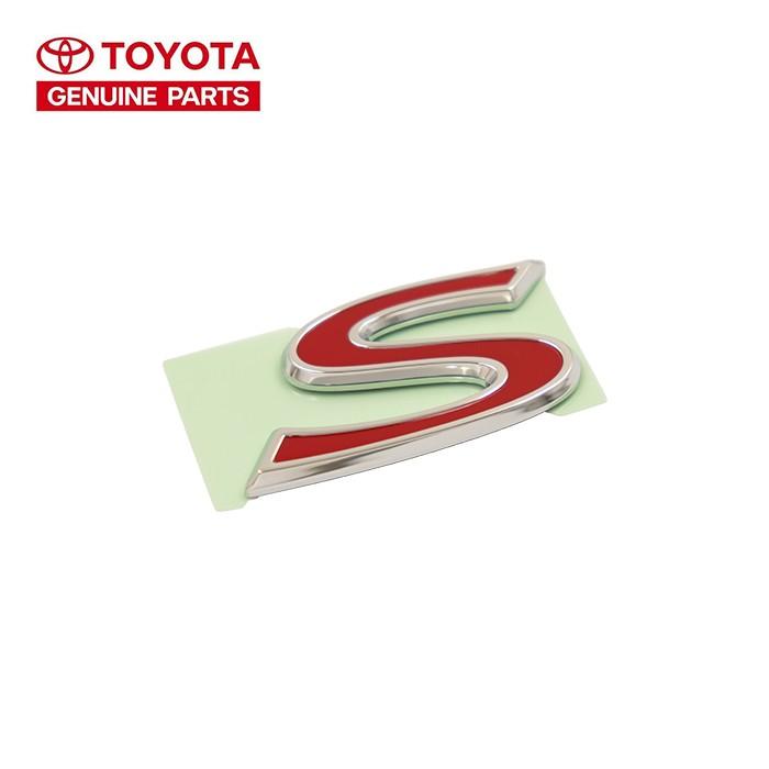 トヨタ（TOYOTA） S エンブレム 純正 輸出仕様 縦 2.9cm x 横 5.4cm