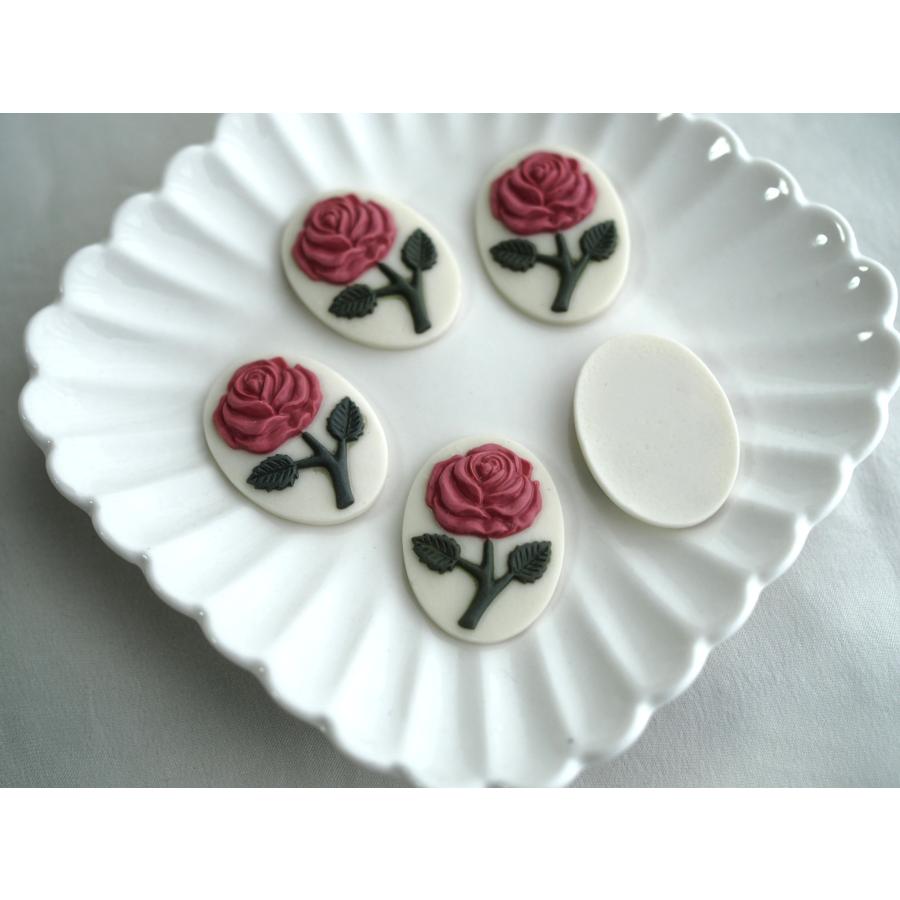 437♡クッション　チャーム　アンティーク　薔薇　材料　パーツ　珈琲染め　NEW 薔薇 ゴールド 金属 02000229 チャーム ハンドメイド 装飾 飾り