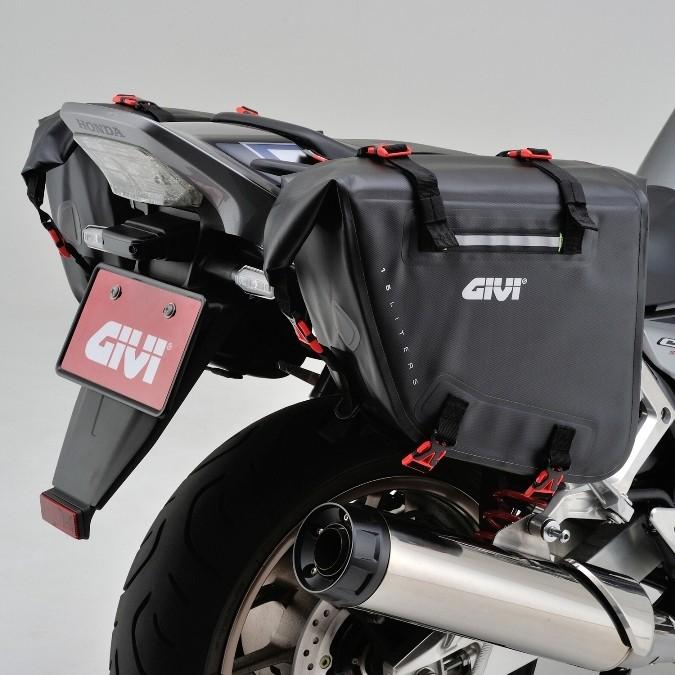 GIVI 99195 デイトナ GIVIサイドバッグ【GRT718】片側15L 左右セット 