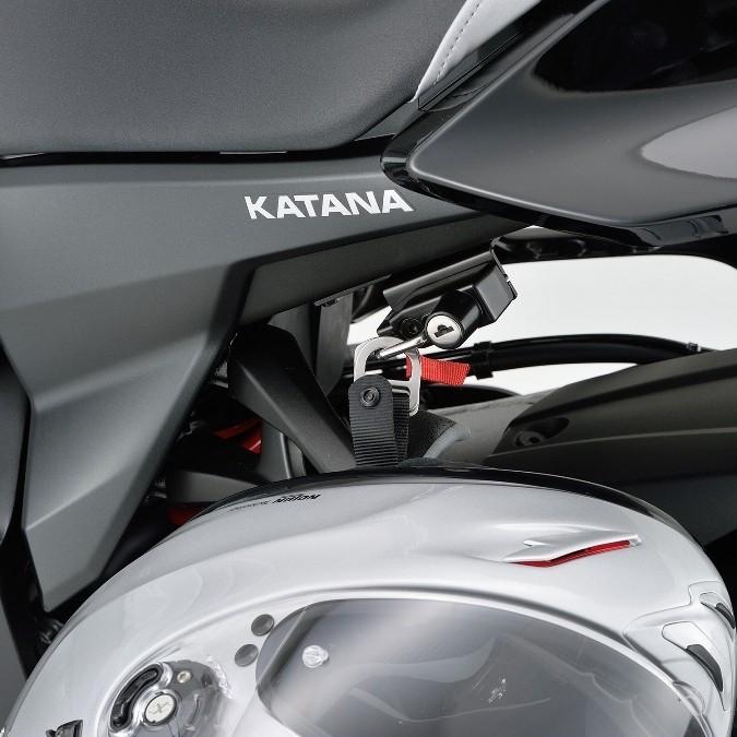 専用 DAYTONA（デイトナ） 99906 ヘルメットホルダー KATANA用 : パーツ
