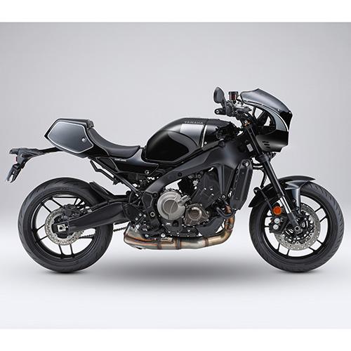 ワイズギア YAMAHAZ XSR900('24) シートカウル ブラック/シルバー Q5K