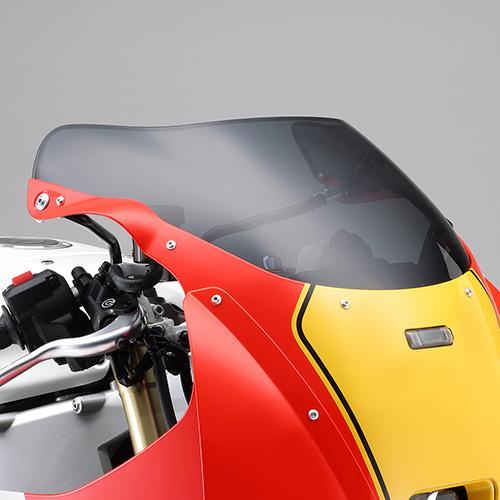 XSR900GP ワイズギア　スモークスクリーン　新品 ワイズギア YAMAHA XSR900GP スモークスクリーン Q5K-YSK-147-R01