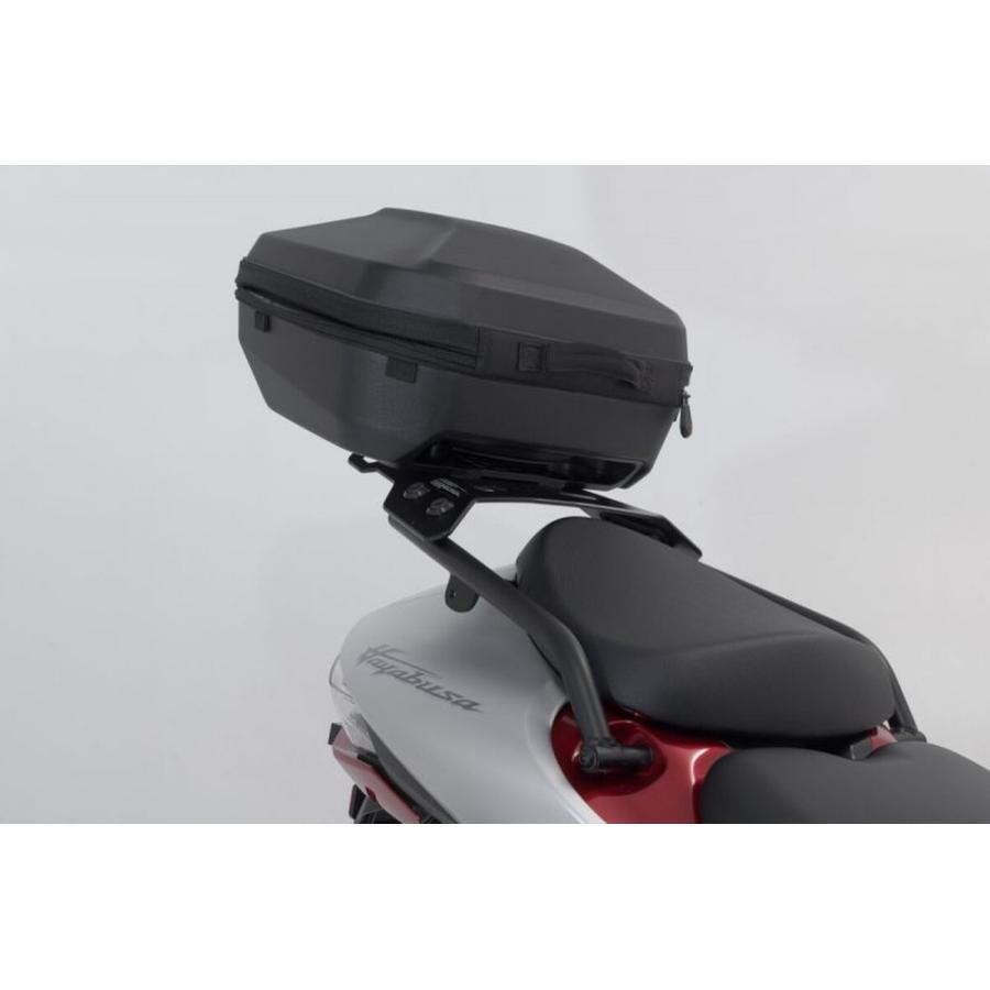 SW-MOTECH HAYABUSA STREET-RACK リアキャリア ブラック GPT0598716000/Bの画像