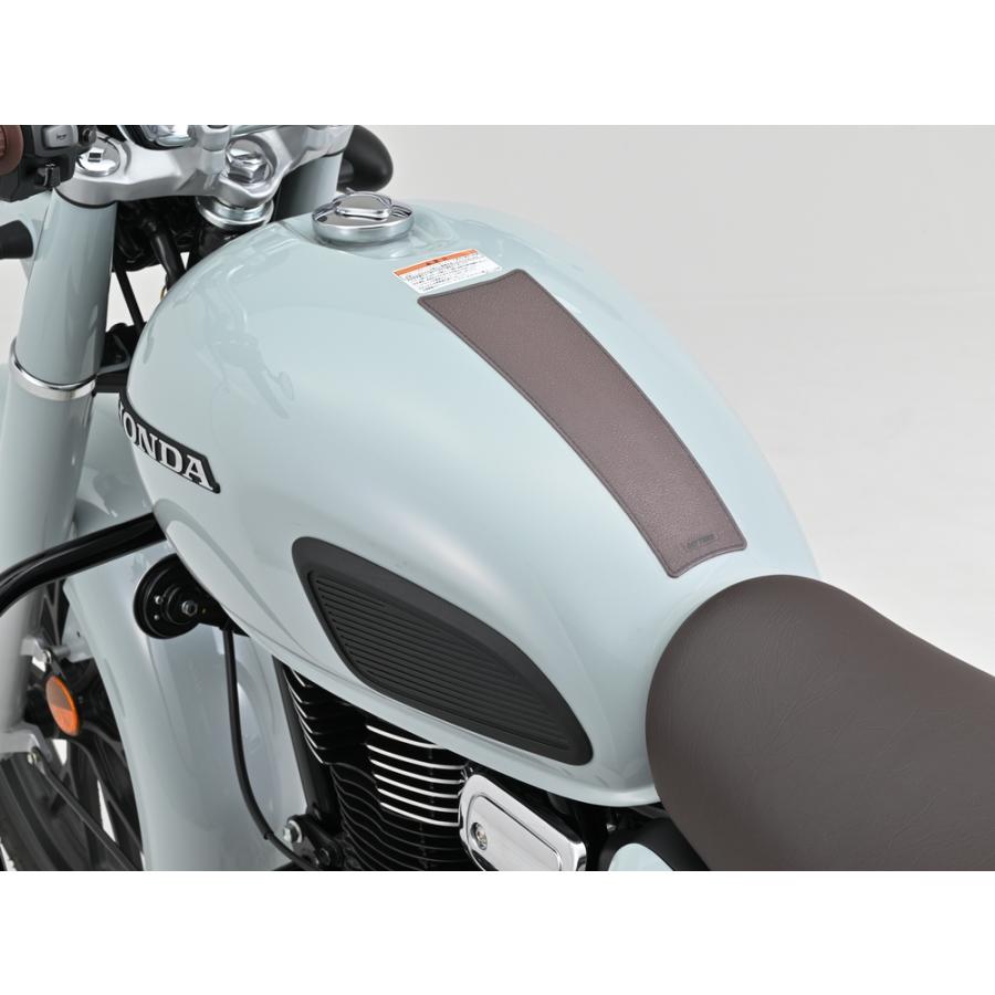 DAYTONA タンクパッド（軟質エンブレム） レザー調 / ベルト ブラウン