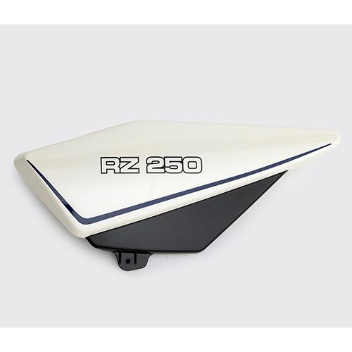 ワイズギア YAMAHA RZ250 復刻サイドカバー＆テールカウルセット 4L0-247F0-00 | ワイズギア | 03