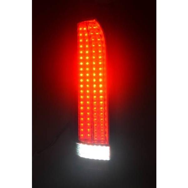 ハイエース 200系 テールライト 縦ライン 黒 LED テールランプ ハイエース 200系 テールライト 縦ライン 黒 LED テールランプ