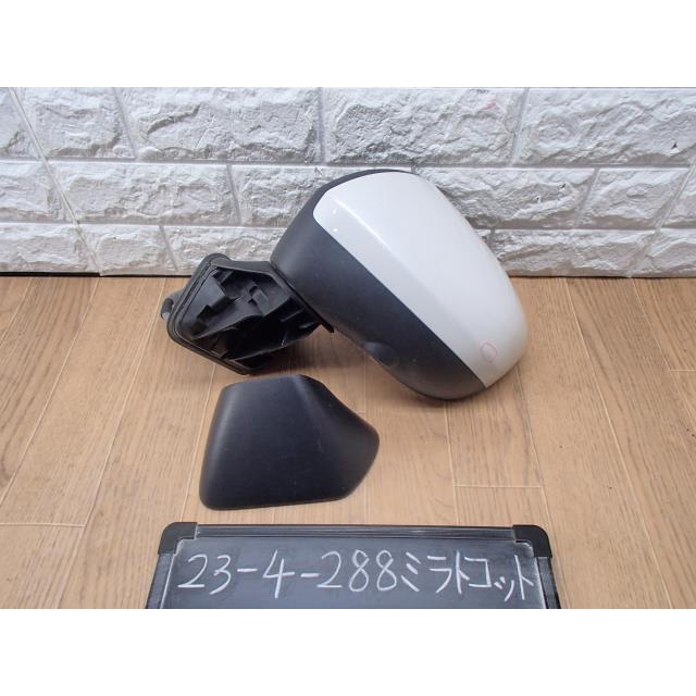 ミラ（ダイハツ） ミラトコット LA560S 左ドアミラー サイドミラー W24 