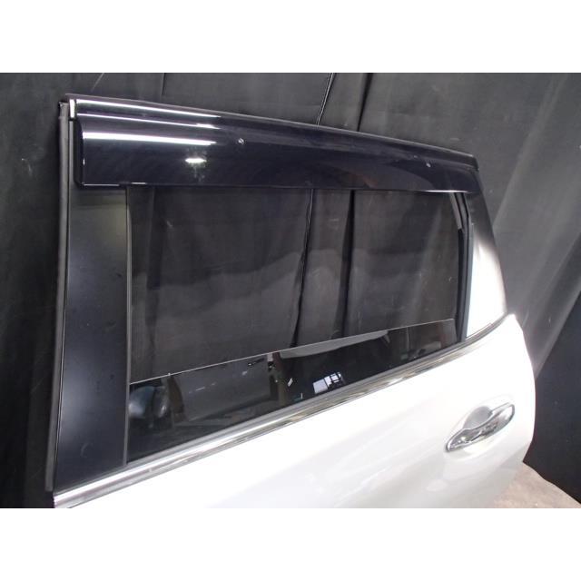 エクストレイル HNT32 リヤ左ドア K23 H210A-4CAMA : 大晃商事 エクストレイル HNT32 リヤ左ドア K23 H210A-4CAMA : 大晃商事