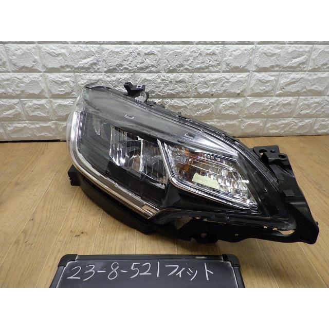 フィット GK6 右ヘッドランプ ライト レンズ RP58M スタンレー W3674  