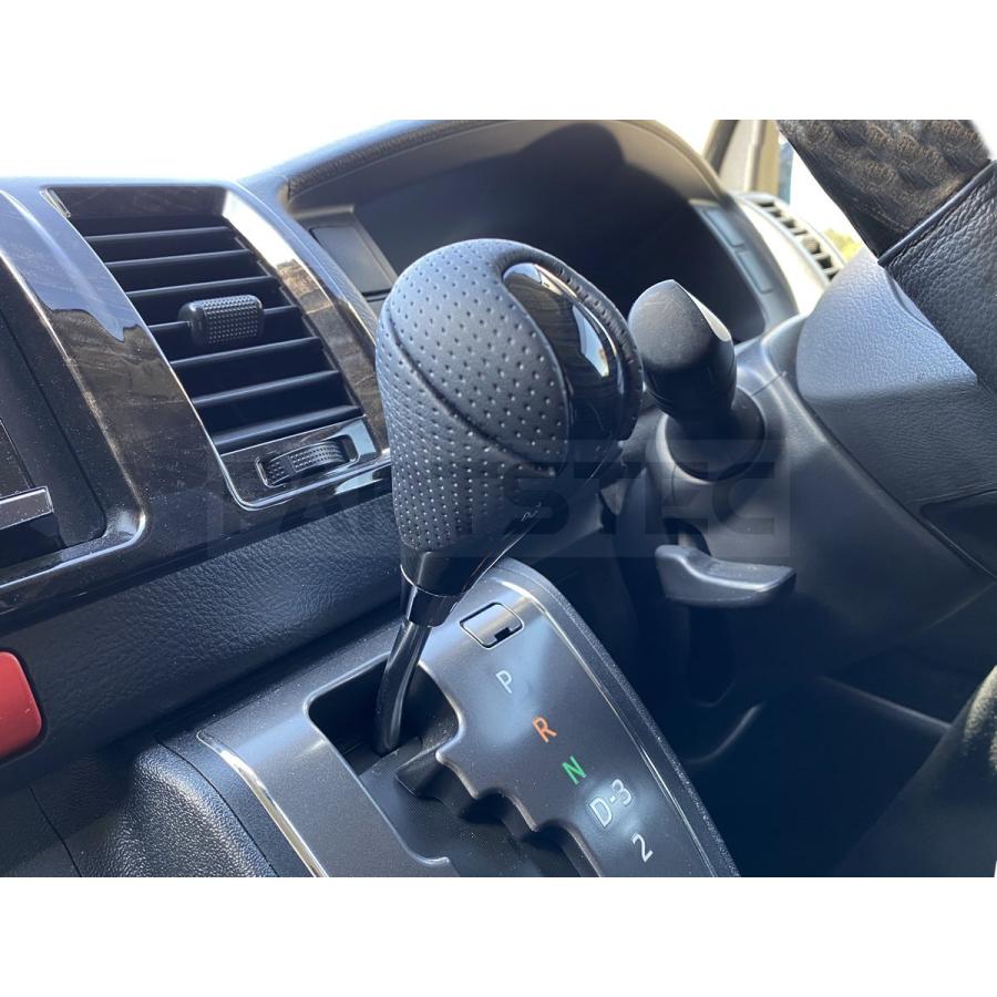 トヨタ（TOYOTA） シフトノブ 黒木目 8mm径 パンチング PVC レザー