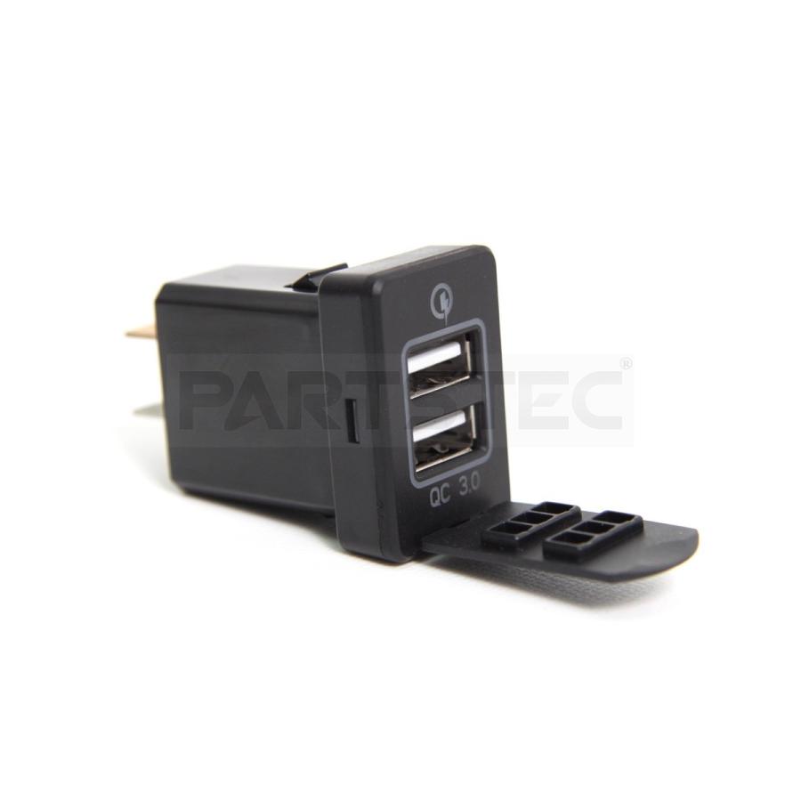 スズキ（SUZUKI） USB ポート増設 トヨタA スイッチホールパネル QC3.0